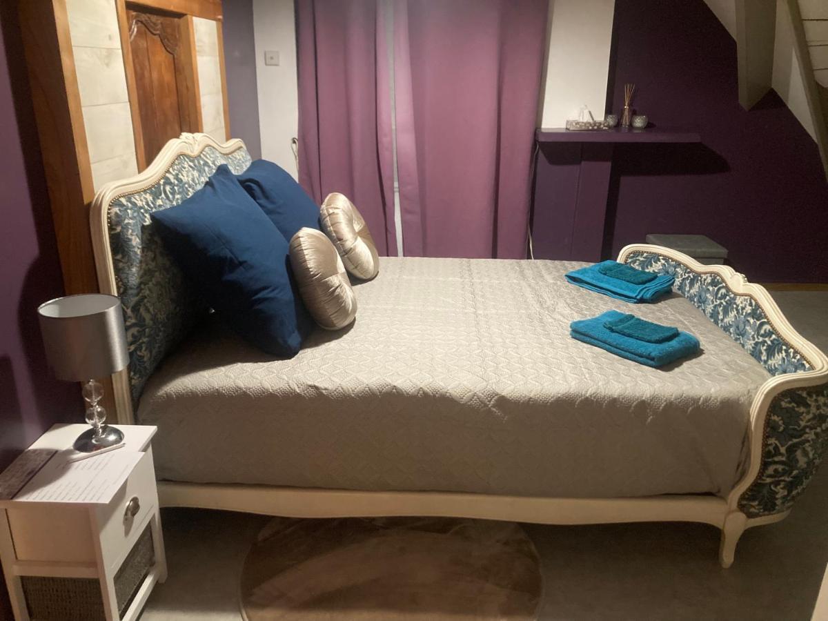 Manoir Du Griffon Bed & Breakfast Outille Bagian luar foto